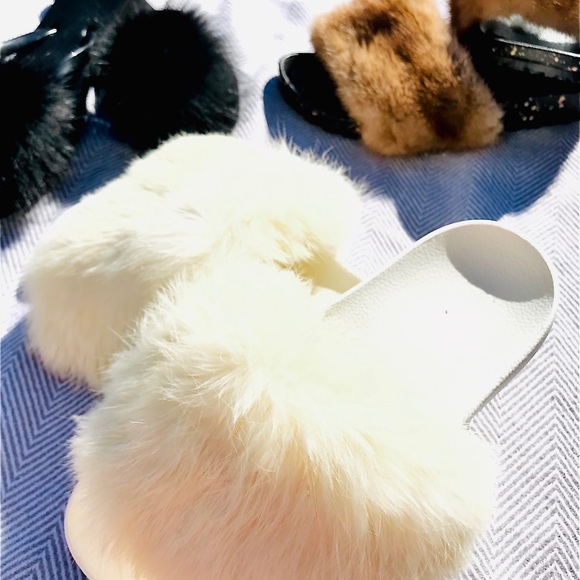 FOX or MINK AUTHENTIC CUSTOM SLIDES HOUSE SHOES. Tis the season is the reason - Picture 2 of 5